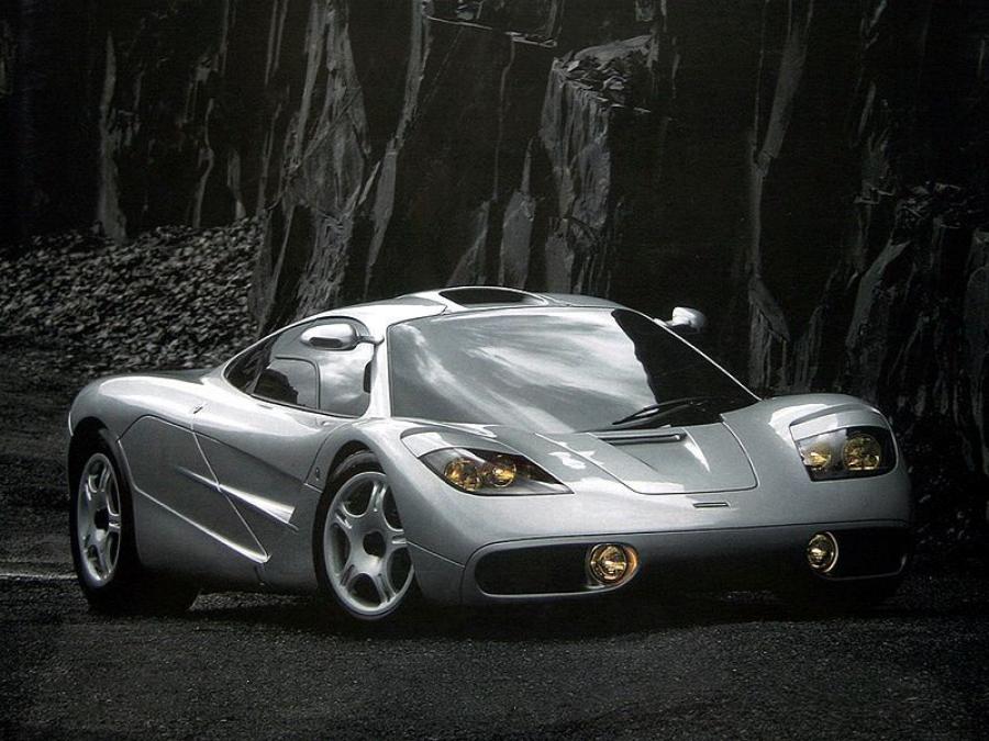  McLaren F1 Clinic Model 1992 года  (фото 10 из 16)